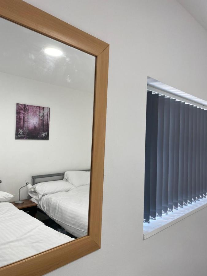 Westgate Apartments นิวคาสเซิล อะพอน ไทน์ ภายนอก รูปภาพ