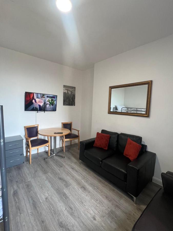 Westgate Apartments นิวคาสเซิล อะพอน ไทน์ ภายนอก รูปภาพ