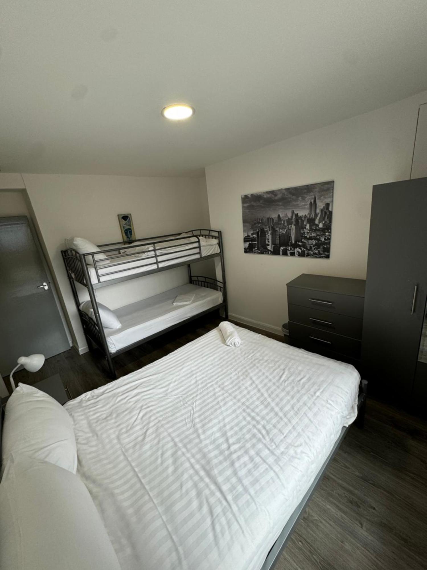 Westgate Apartments นิวคาสเซิล อะพอน ไทน์ ภายนอก รูปภาพ